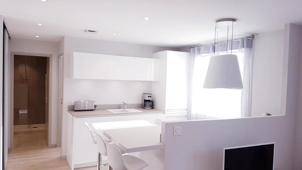 Appartement Le White Cosy A 5 Minutes Du Avec Parking Privatif Gratuit *