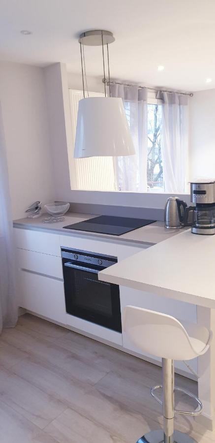 Le White Cosy A 5 Minutes Du Avec Parking Privatif Gratuit Appartement